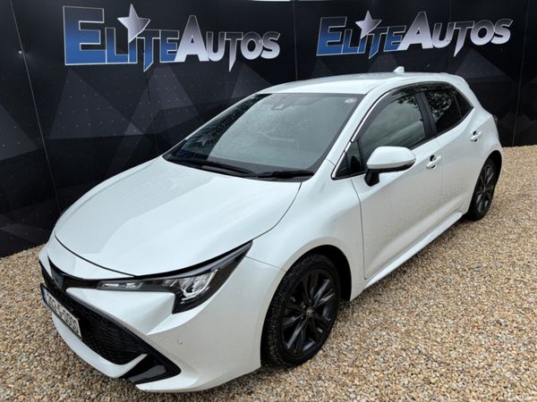 Toyota Corolla Hatchback, Petrol Hybrid, 2020, White