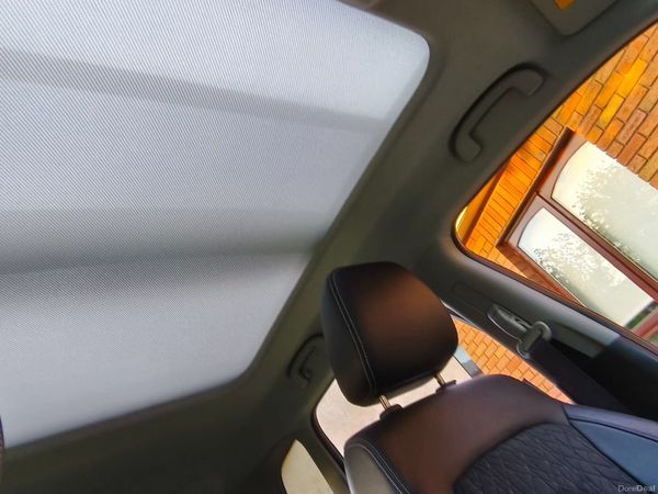 Suzuki Vitara SUV, Petrol, 2020, Grey