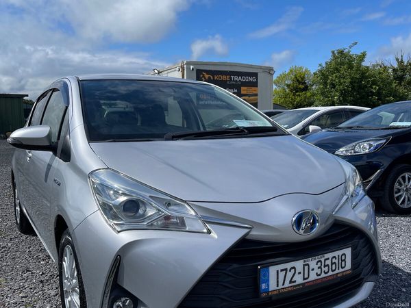 Toyota Vitz Hatchback, Petrol Hybrid, 2017, Silver