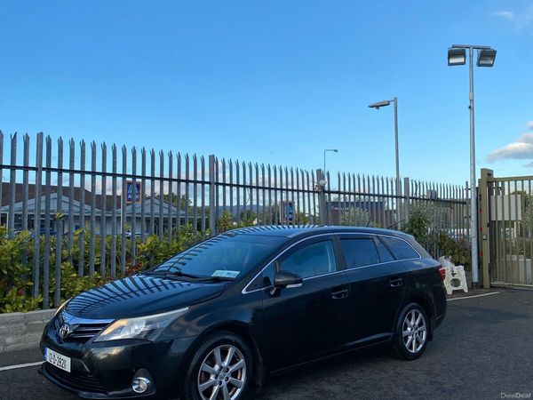 Toyota Avensis Estate, Diesel, 2012, Black