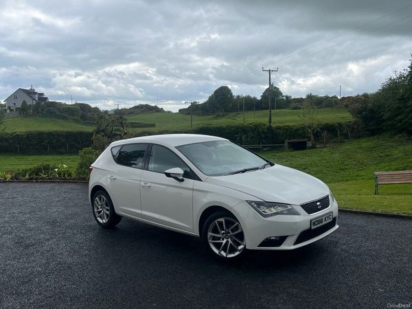 SEAT Leon Hatchback, Petrol, 2017, White