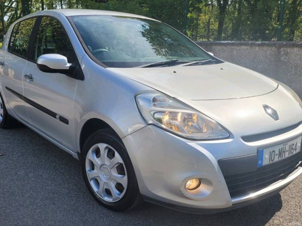 Renault Clio Hatchback, Ethanol Petrol, 2010, Silver