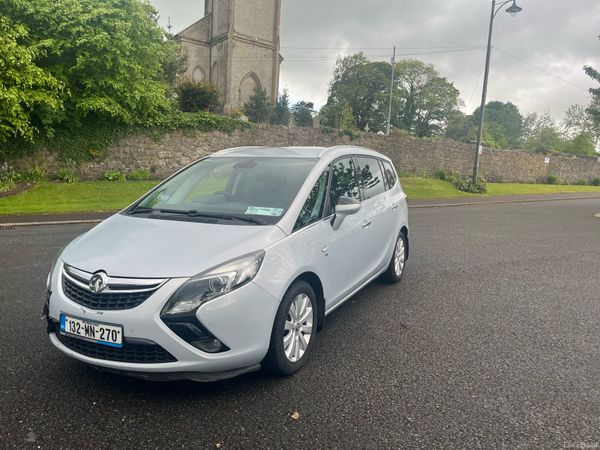 Vauxhall Zafira MPV, Diesel, 2013, Grey