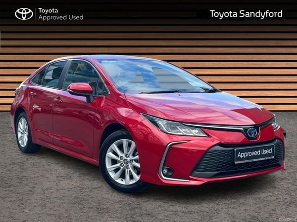 Toyota Corolla Saloon, Petrol Hybrid, 2023, Red