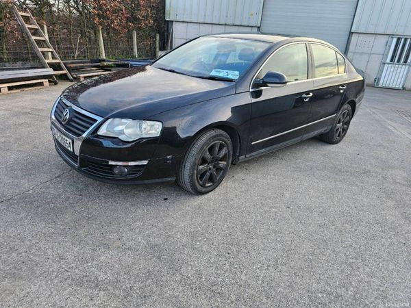 Volkswagen Passat Saloon, Diesel, 2008, Black