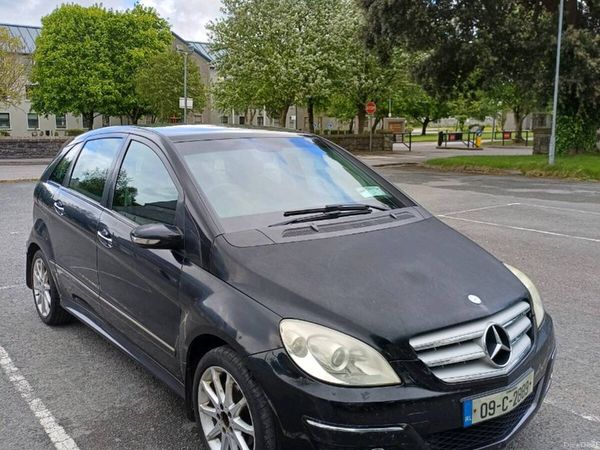 Mercedes-Benz B-Class MPV, Petrol, 2009, Black