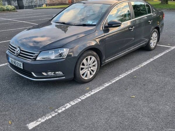 Volkswagen Passat Saloon, Diesel, 2014, Grey