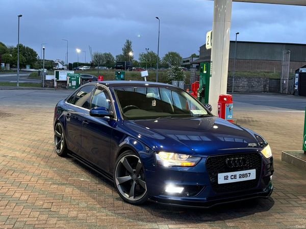 Audi A4 Saloon, Diesel, 2012, Blue