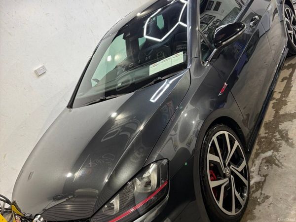 Volkswagen Golf Hatchback, Petrol, 2016, Grey