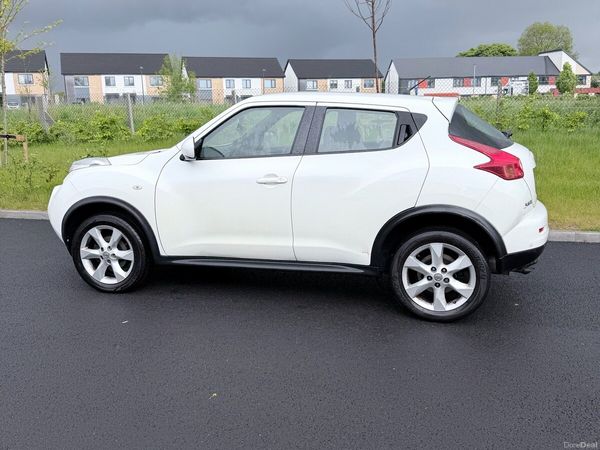 Nissan Juke SUV, Diesel, 2011, White