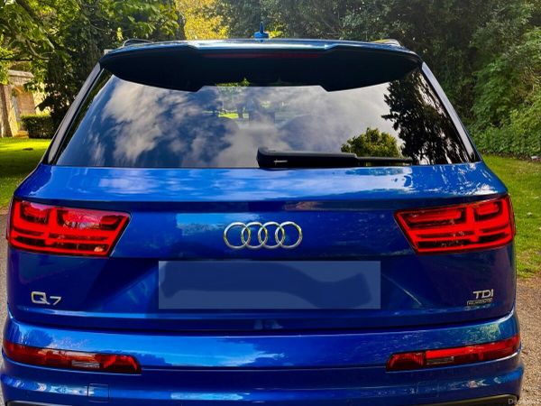 Audi Q7 SUV, Diesel, 2017, Blue