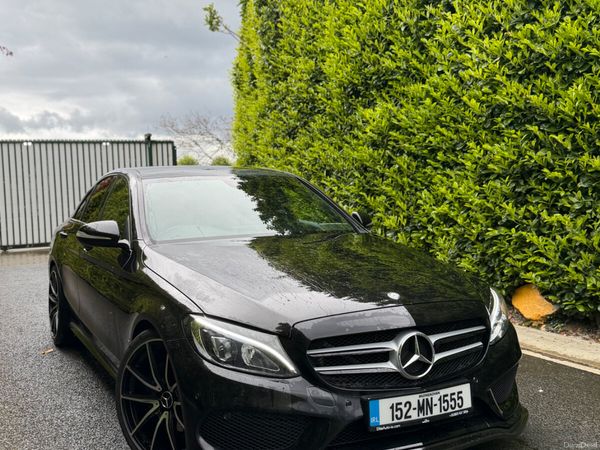 Mercedes-Benz 220 Saloon, Diesel, 2015, Black
