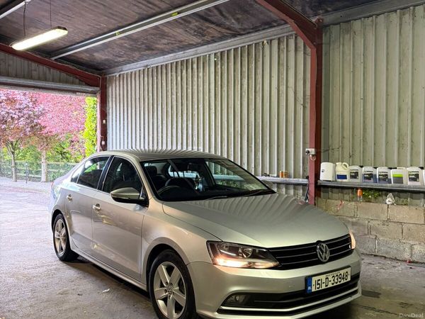 Volkswagen Jetta Saloon, Diesel, 2015, Silver