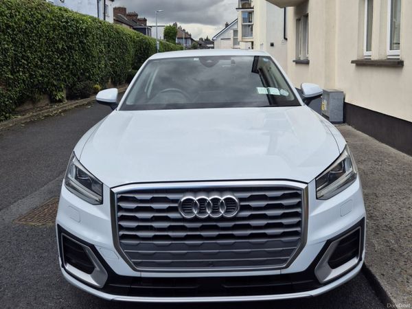 Audi Q2 SUV, Petrol, 2017, White