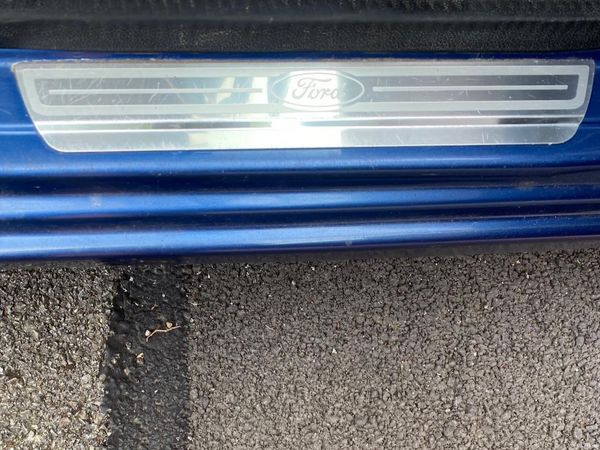 Ford Fiesta Hatchback, Petrol, 2008, Blue