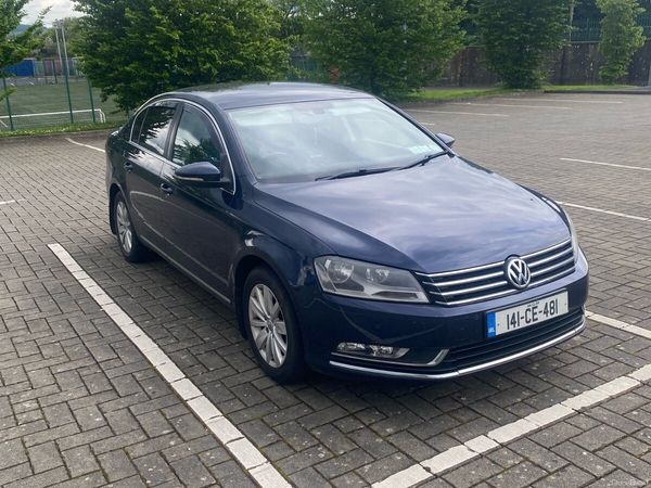 Volkswagen Passat Saloon, Diesel, 2014, Blue