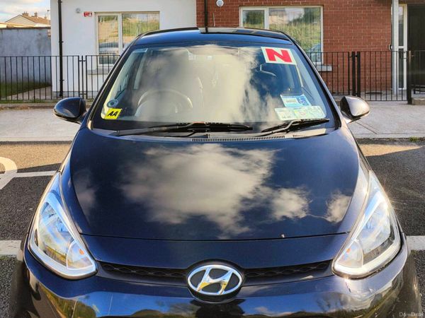 Hyundai i10 Hatchback, Petrol, 2014, Black