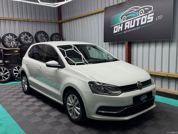 Volkswagen Polo Hatchback, Petrol, 2016, White