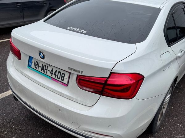 BMW 3-Series Saloon, Petrol, 2018, White