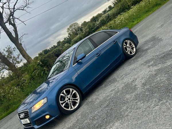 Audi A4 Saloon, Diesel, 2011, Blue