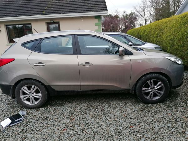 Hyundai ix35 SUV, Diesel, 2011, Silver