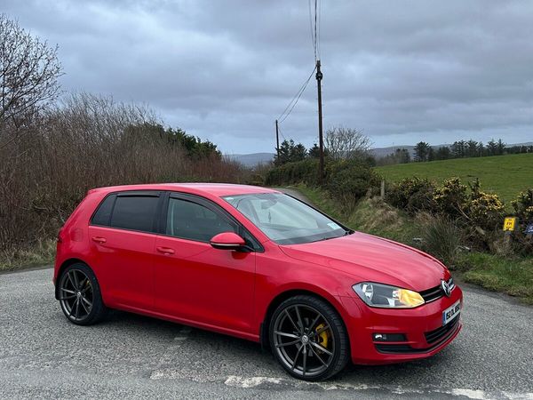 Volkswagen Golf Hatchback, Diesel, 2015, Red