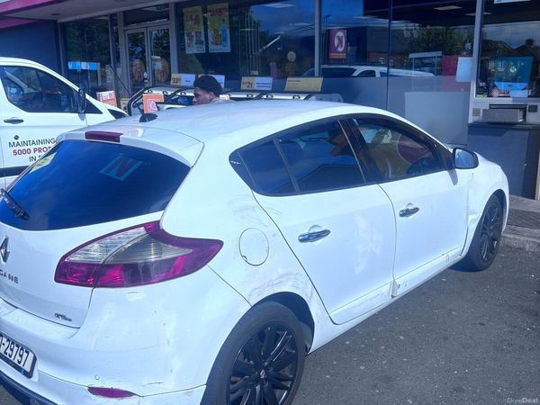 Renault Megane Hatchback, Diesel, 2013, White