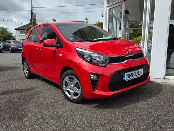 Kia Picanto Hatchback, Petrol, 2019, Red