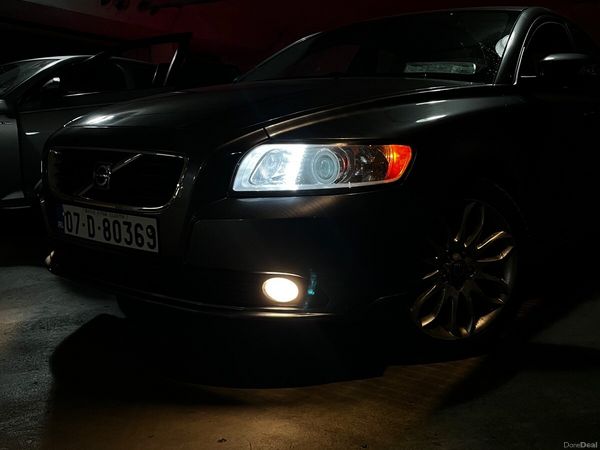 Volvo S40 Saloon, Diesel, 2007, Grey