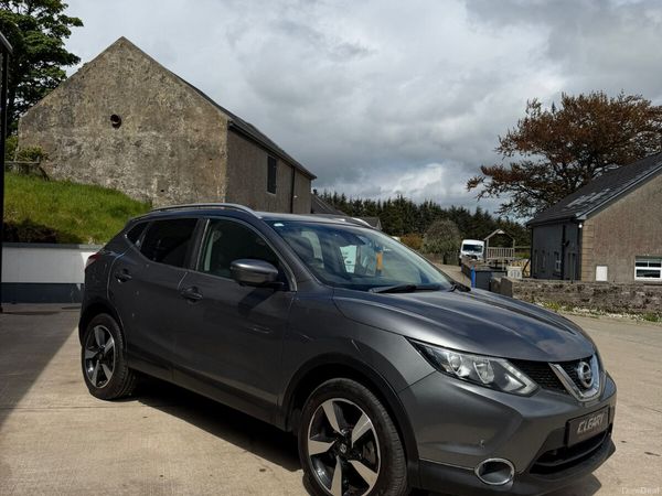 Nissan Qashqai SUV, Diesel, 2017, Grey