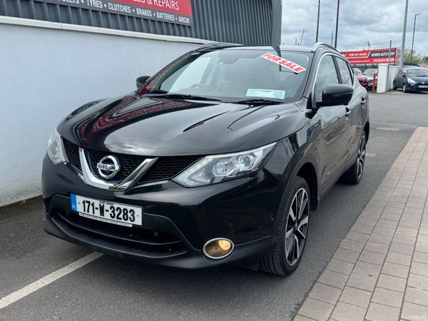 Nissan Qashqai SUV, Diesel, 2017, Black