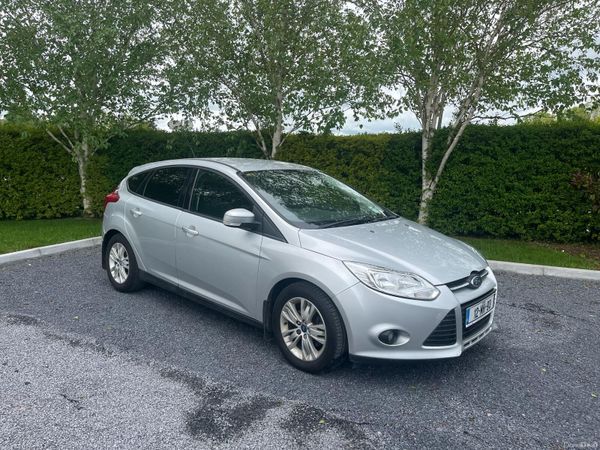 Ford Focus Hatchback, Diesel, 2012, Silver