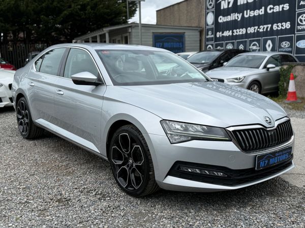 Skoda Superb Hatchback, Diesel, 2022, Grey