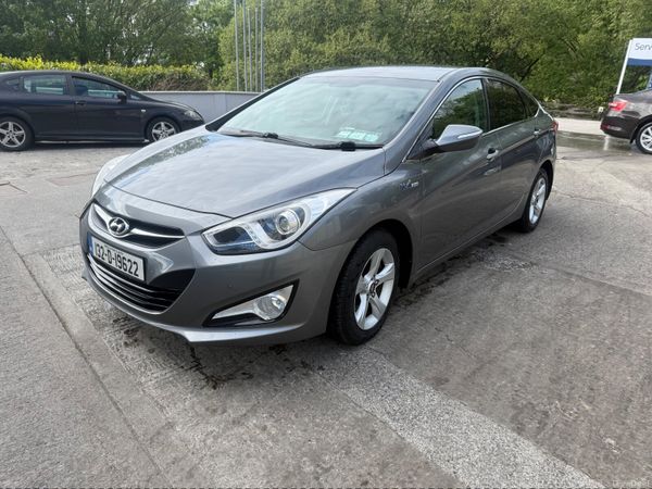Hyundai i40 Saloon, Diesel, 2013, Silver