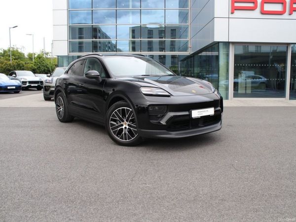 Porsche Macan SUV, Electric, 2026, Black