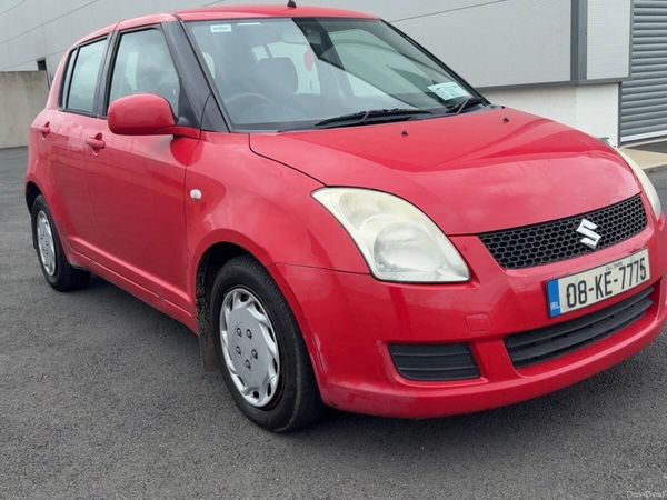 Suzuki Swift Hatchback, Petrol, 2008, Red