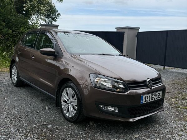 Volkswagen Polo Hatchback, Diesel, 2013, Brown