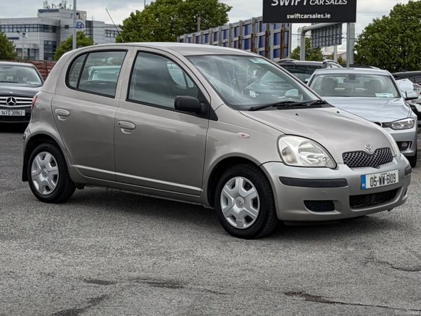Toyota Yaris Hatchback, Petrol, 2005, Grey