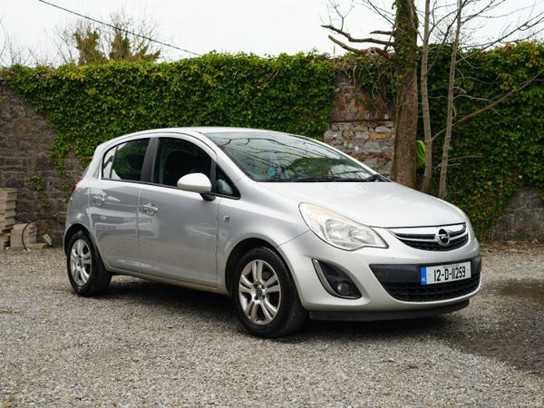 Opel Corsa Hatchback, Petrol, 2012, Silver