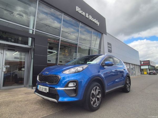 Kia Sportage MPV, Diesel Hybrid, 2021, Blue