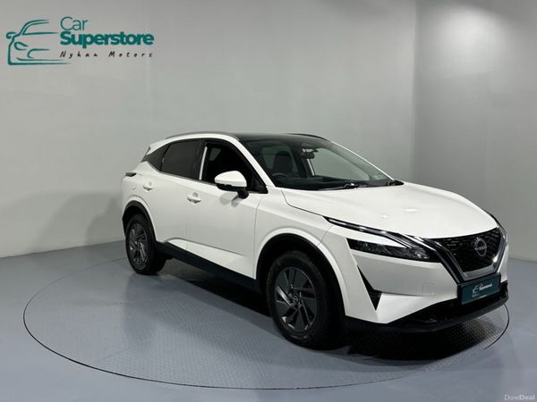 Nissan Qashqai MPV, Petrol, 2024, White