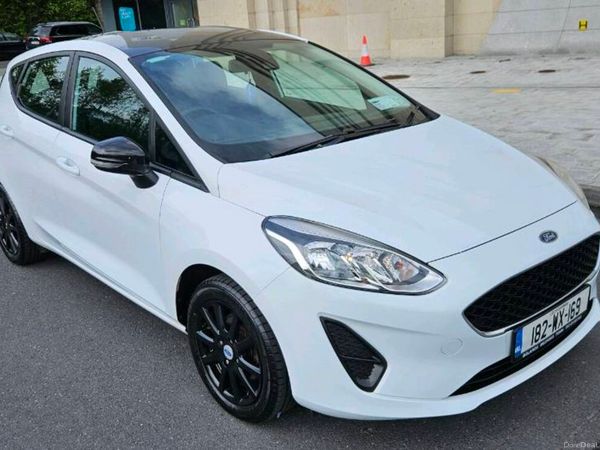 Ford Fiesta Hatchback, Petrol, 2018, White