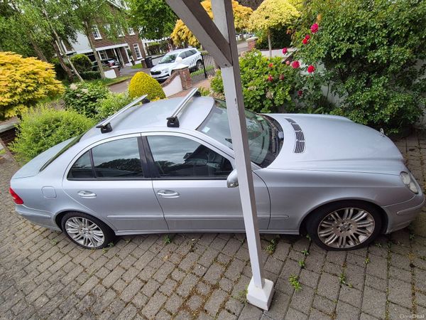 Mercedes-Benz E-Class Saloon, Petrol, 2006, Silver