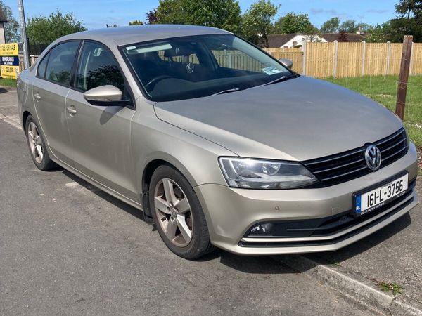 Volkswagen Jetta Saloon, Diesel, 2016, Silver