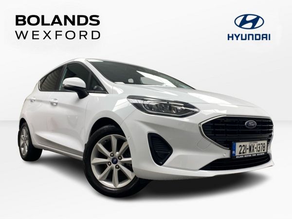 Ford Fiesta Hatchback, Petrol, 2022, White