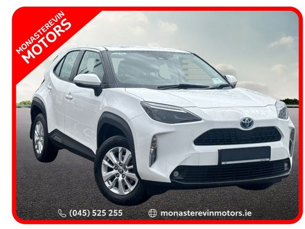 Toyota Yaris Cross SUV, Petrol Hybrid, 2023, White