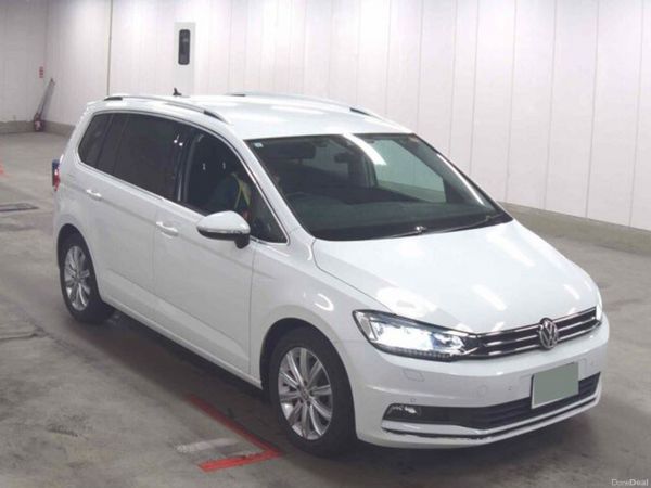 Volkswagen Touran MPV, Diesel, 2019, White