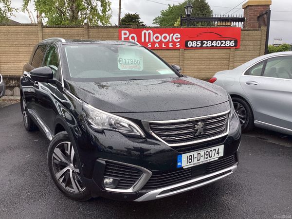 Peugeot 5008 MPV, Diesel, 2018, Black