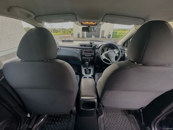 Nissan Qashqai Hatchback, Diesel, 2014, Blue