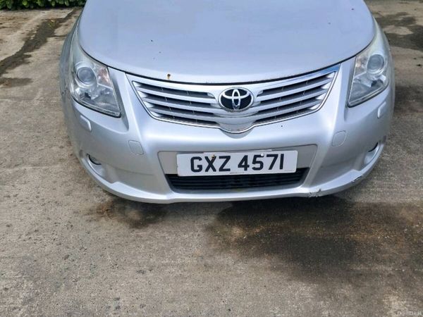 Toyota Avensis Saloon, Diesel, 2010, Silver